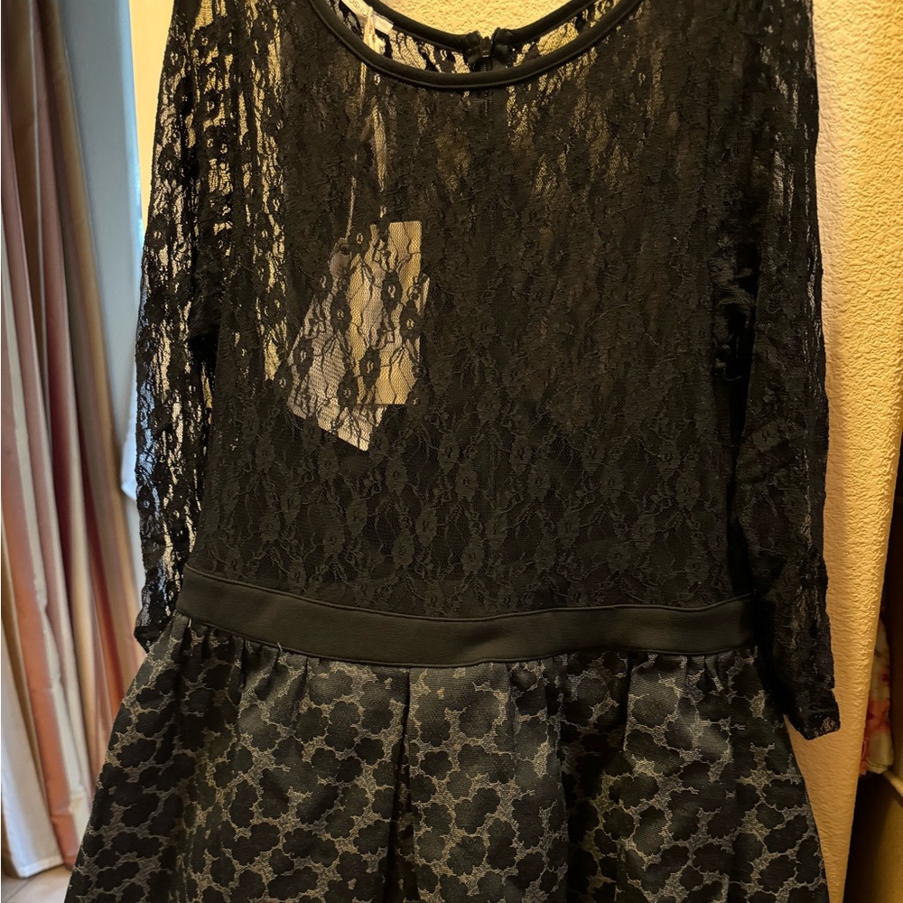 Brand new with tags women’s dress